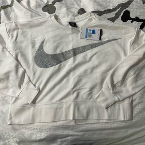 White crop sweater with gray shimmer swoosh